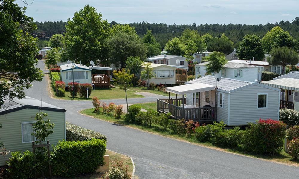 Mobil Home Gastes Luaran gambar
